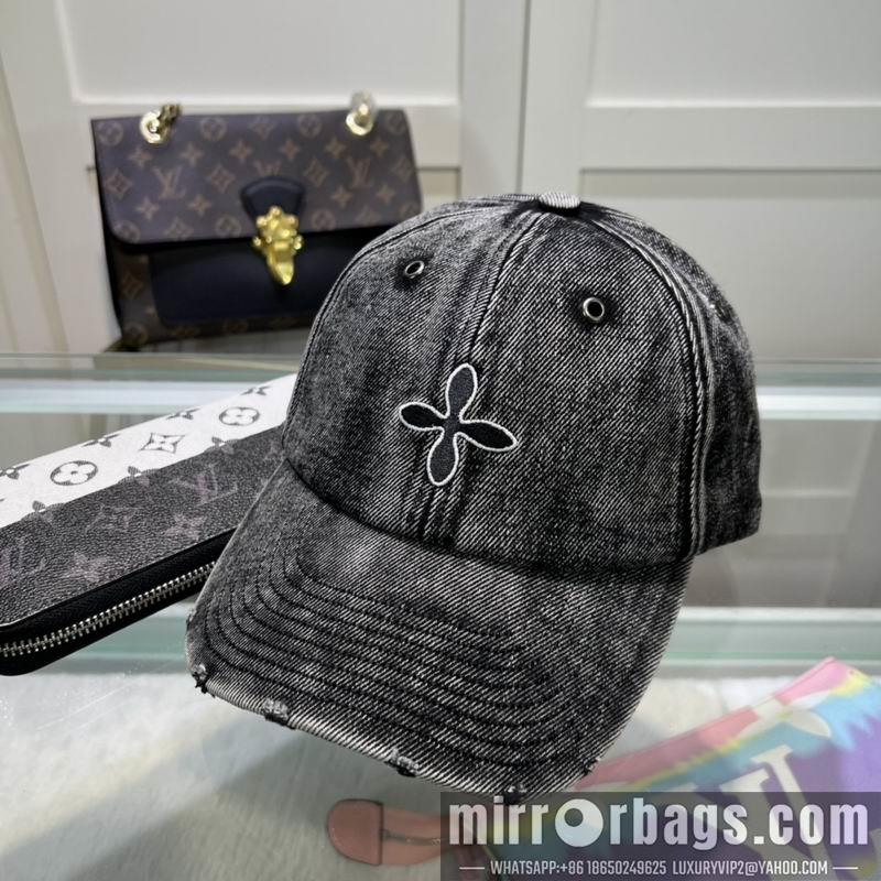Chrome Hearts Hat dx13