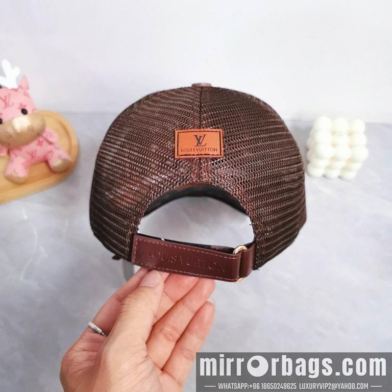 LV Hat dx25
