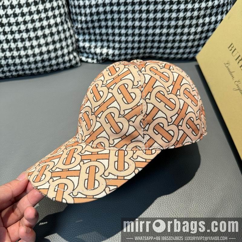 Burberry Hat dx30