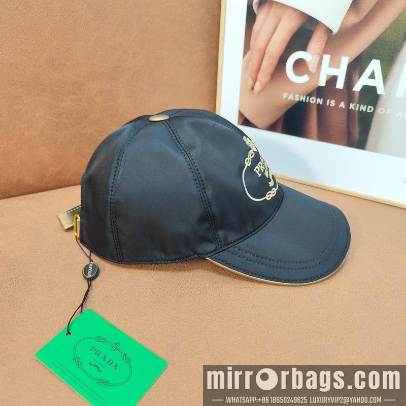Prada Hat dx35
