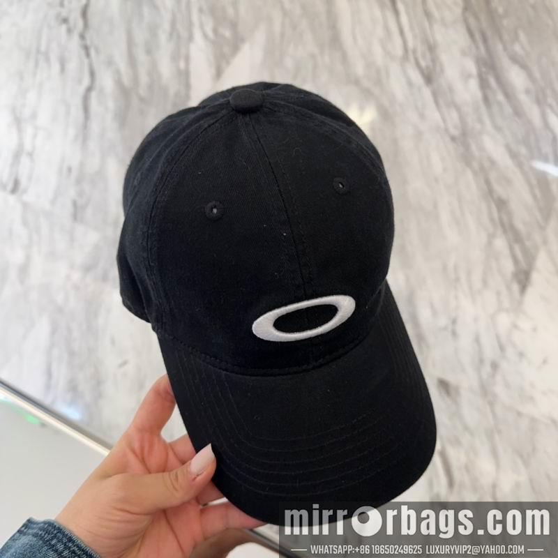 Balenciaga Hat dx51