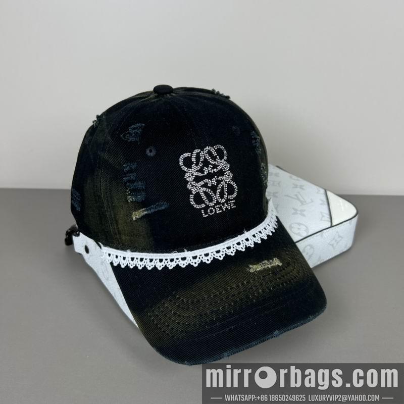 Loewe Hat dx46