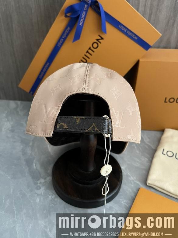 LV Hat dxn04