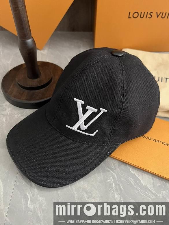 LV Hat dxn09