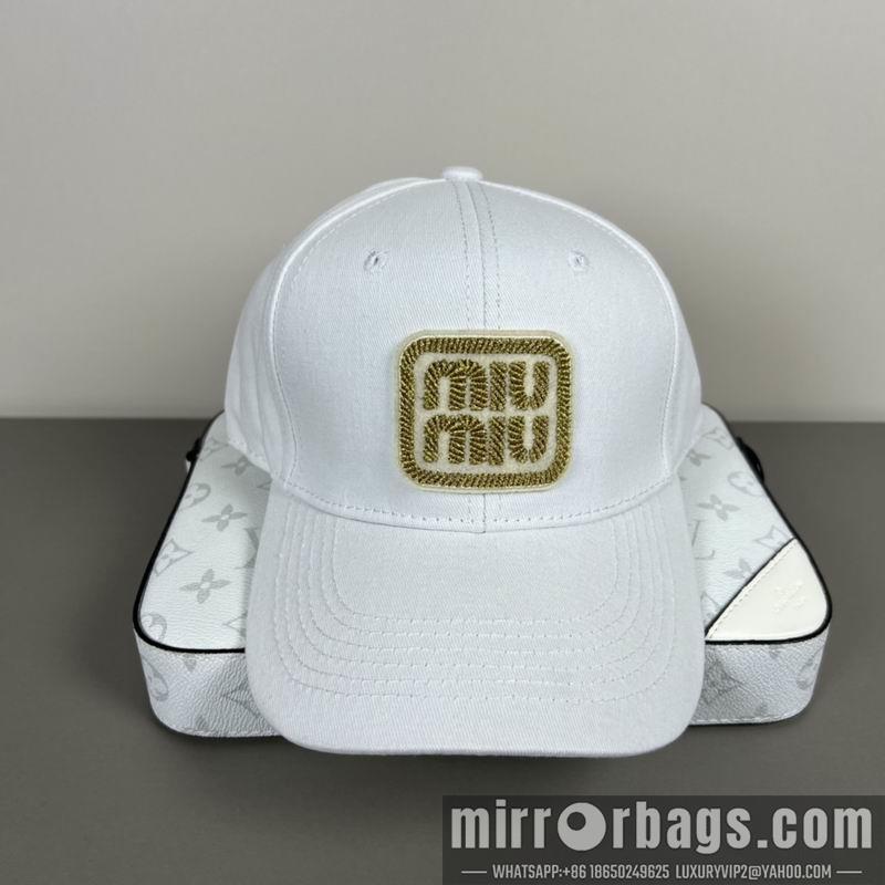 Miumiu Hat dx20