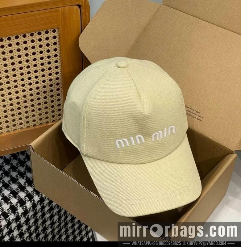 Miumiu Hat dx03