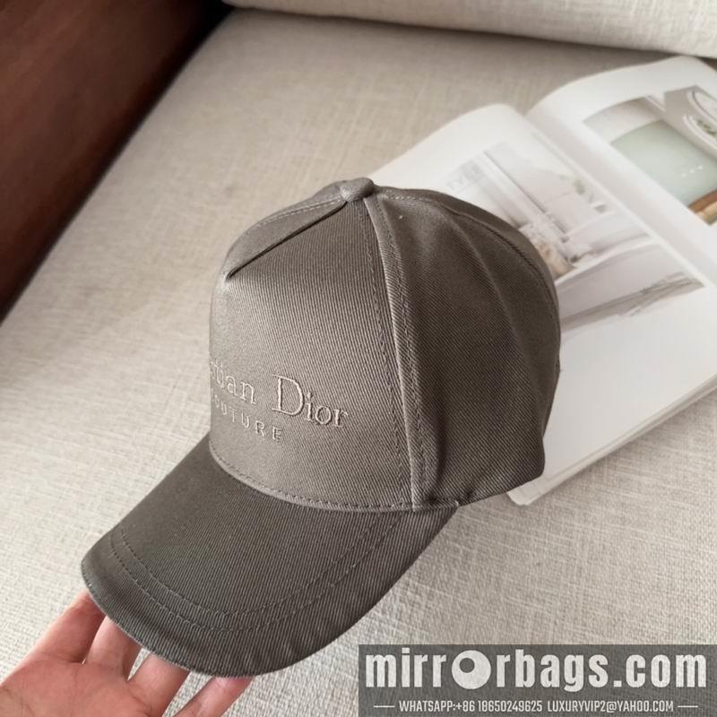 Dior Hat dx09