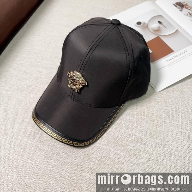 Versace Hat dx08