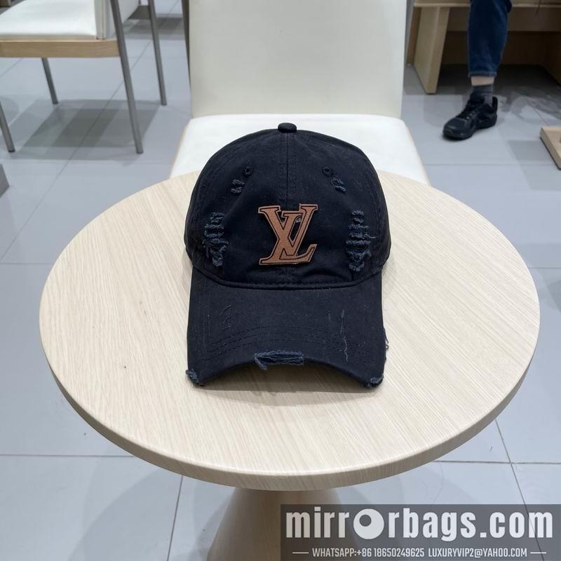 LV Hat 030796