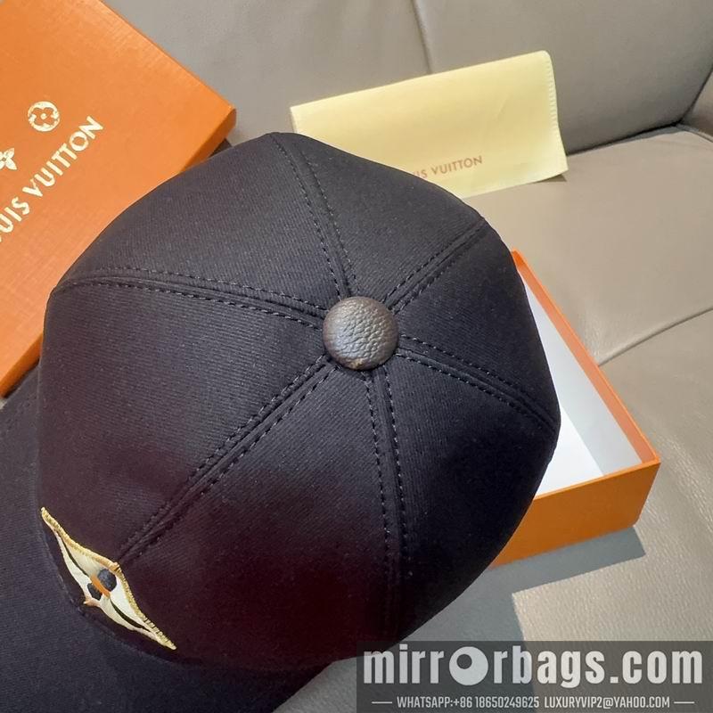 LV Hat dx168