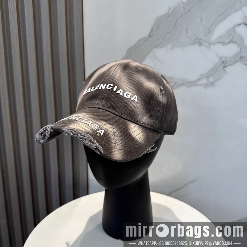 Balenciaga Hat dx65