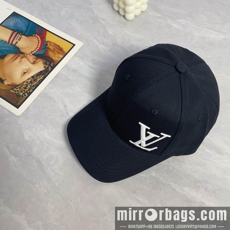 LV Hat dx39