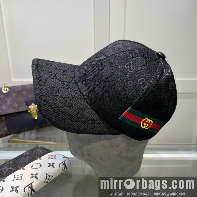 Gucci Hat dx137
