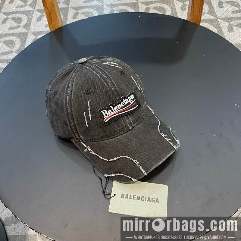 Balenciaga Hat 072303