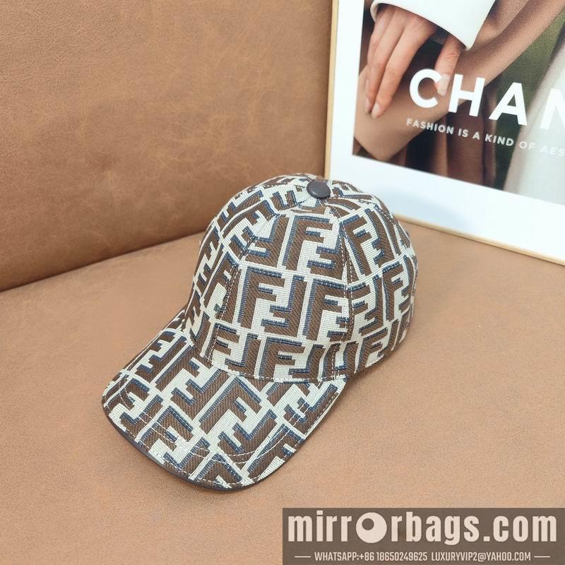 Fendi Hat dx51