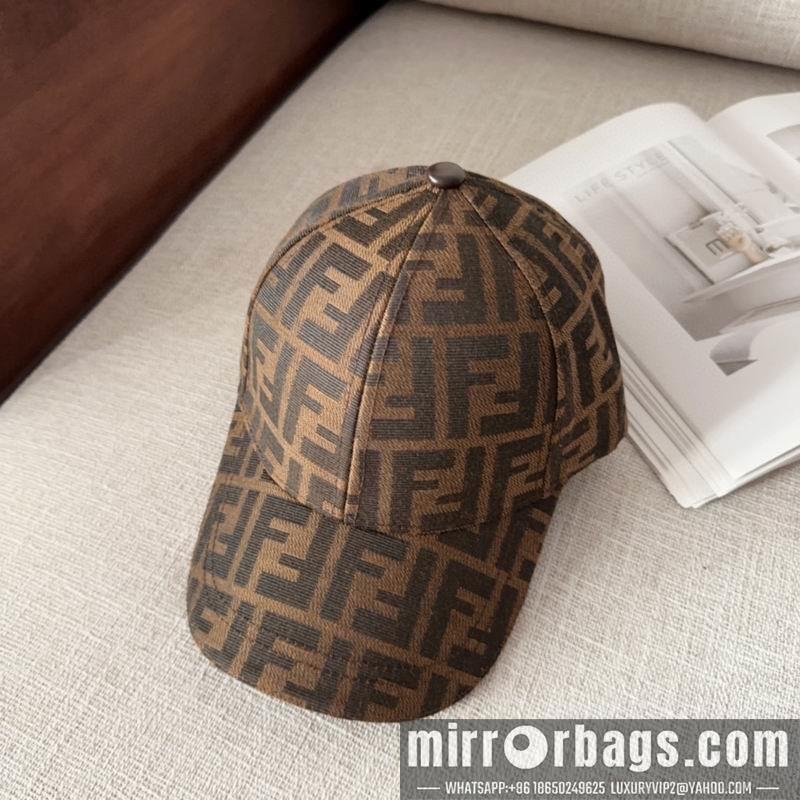 Fendi Hat dx69