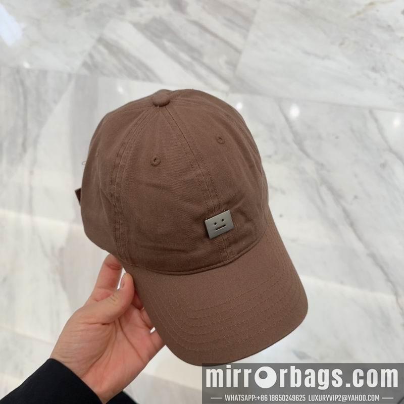 Acne Hat dx20