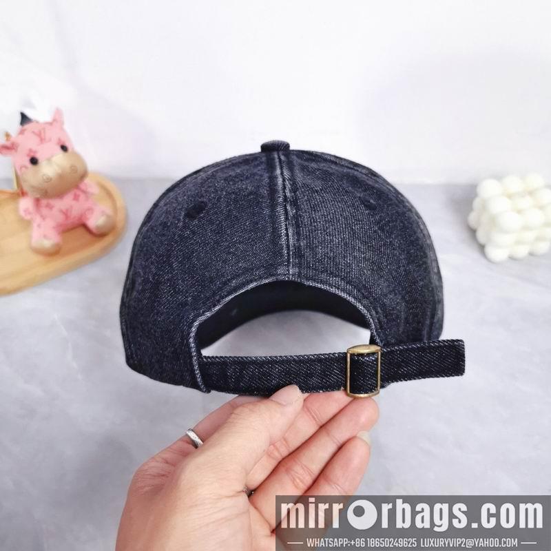 Loewe Hat dx07