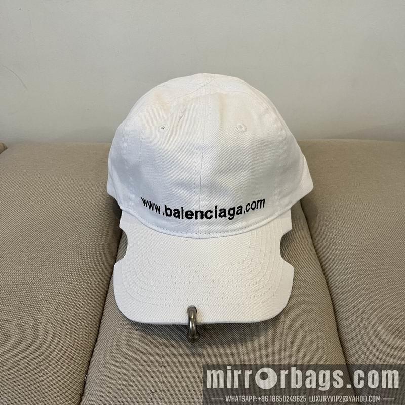 Balenciaga Hat dx59