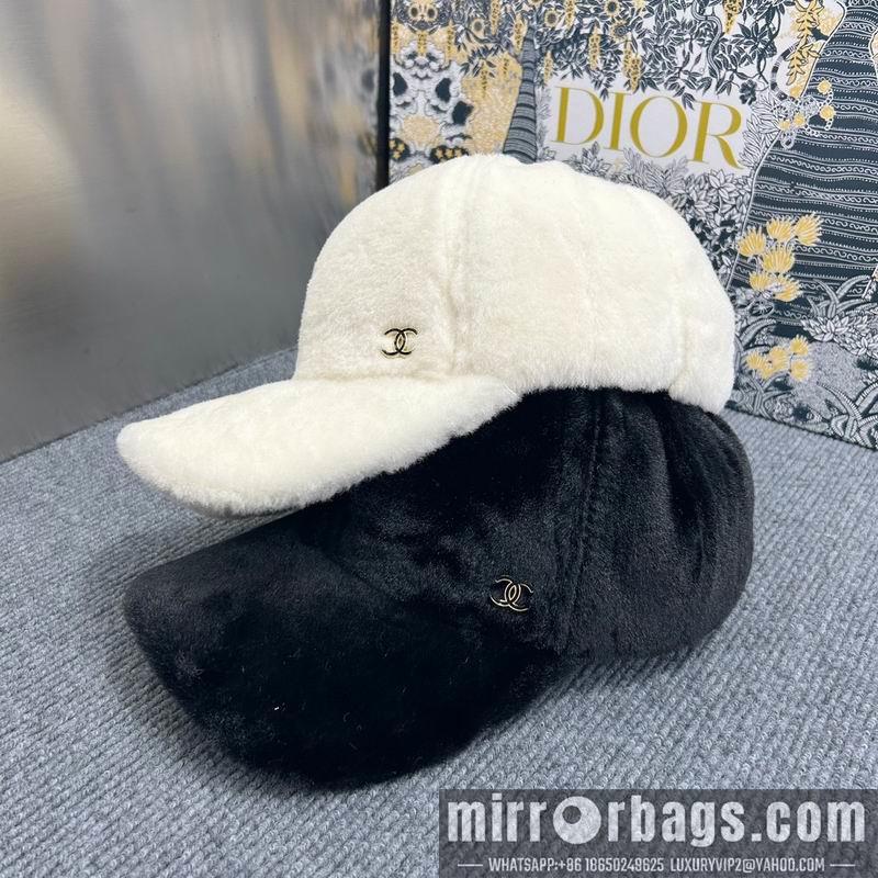 Chanel Hat dx60