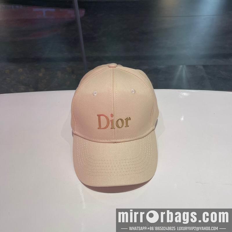 Dior Hat 082602