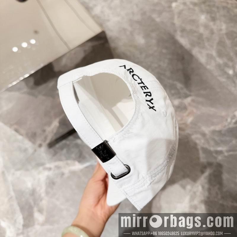 Arcteryx Hat dx11