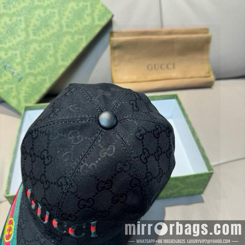 Gucci Hat dx50
