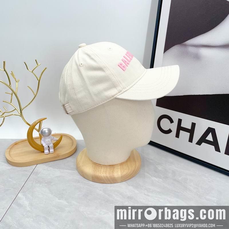Balenciaga Hat dx55