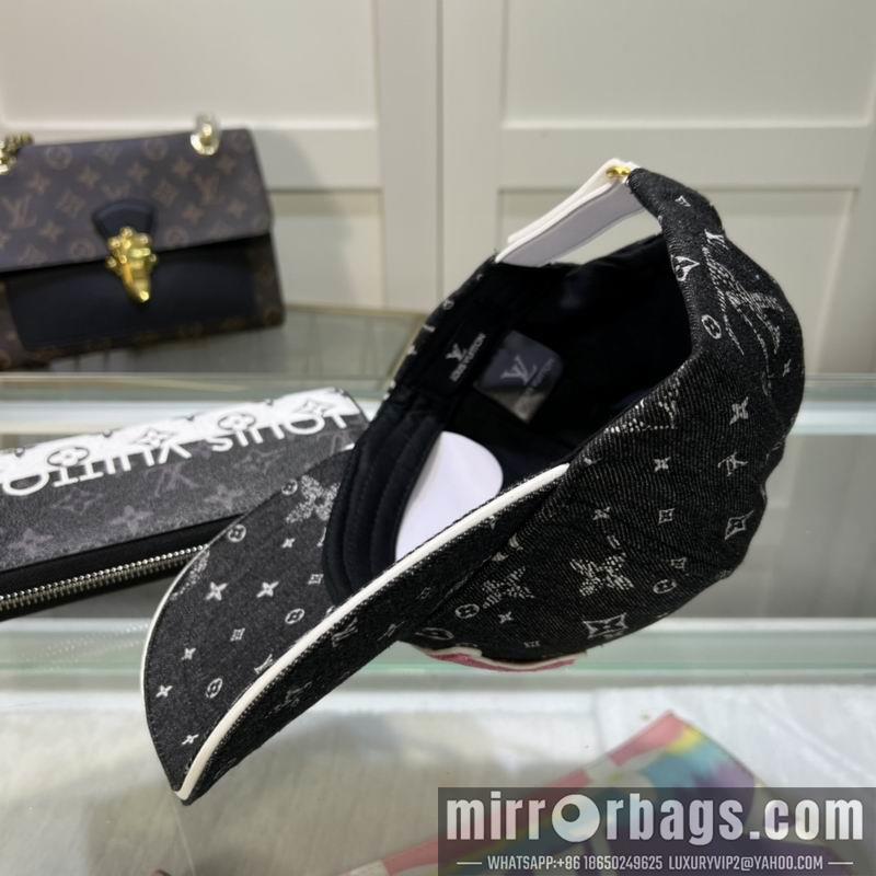LV Hat dx16