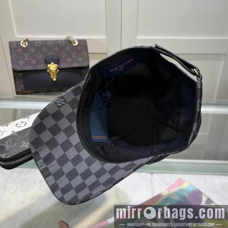 LV Hat 071304