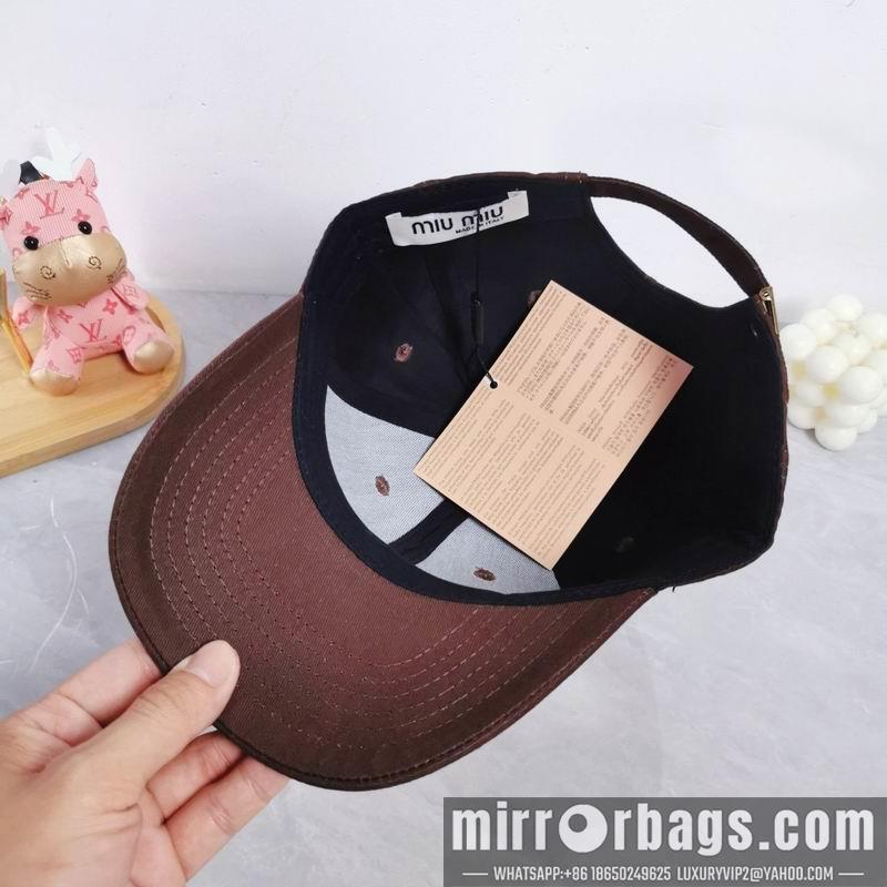 Miumiu Hat dx02