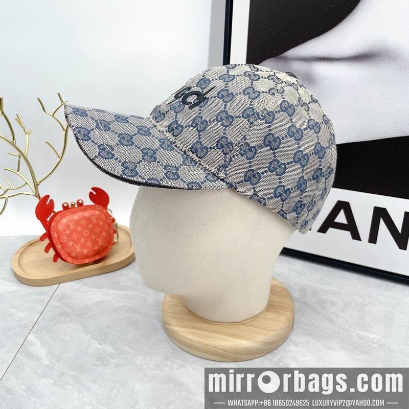 Gucci Hat dx10