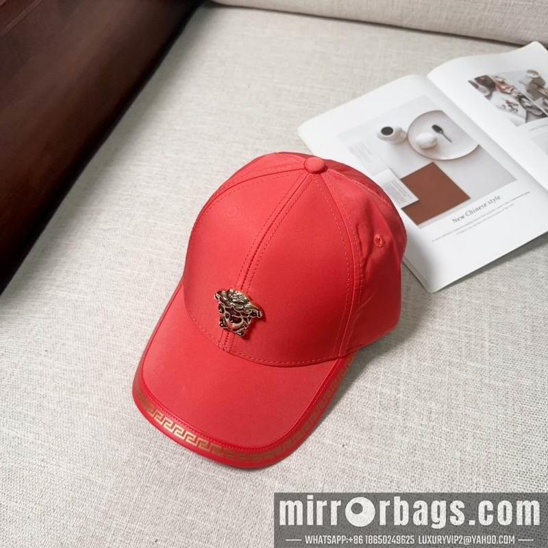 Versace Hat dx08