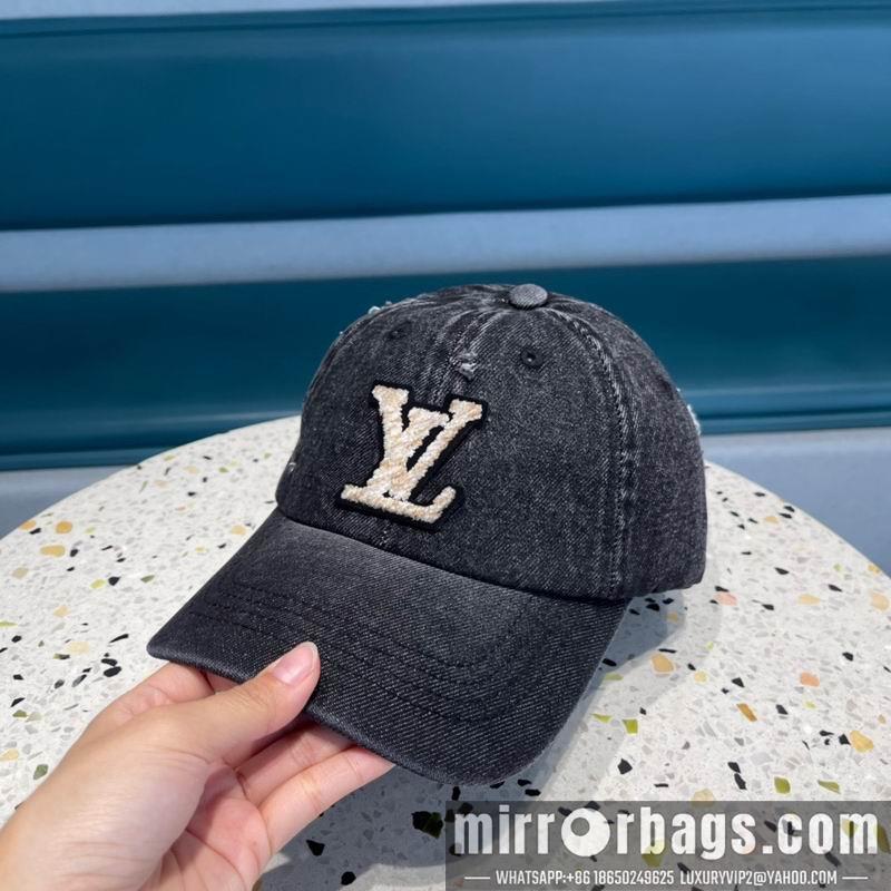 LV Hat 072207