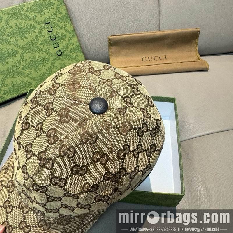 Gucci Hat dx30