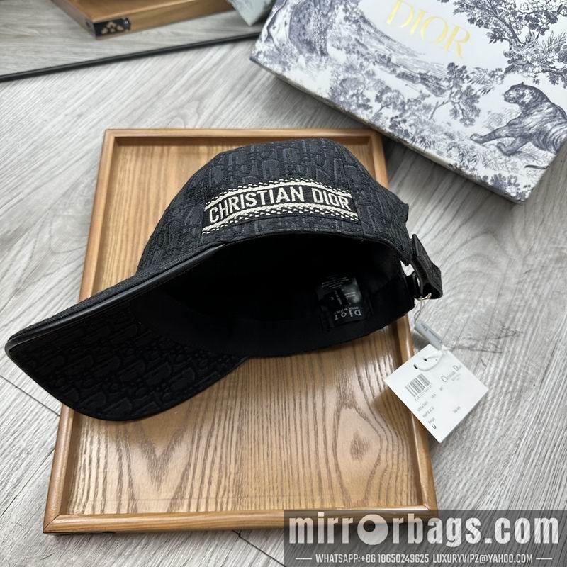 Dior Hat dx07