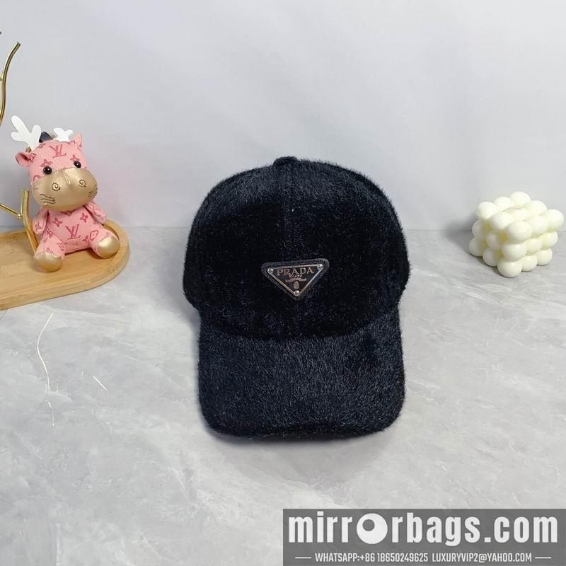 Prada Hat dx38