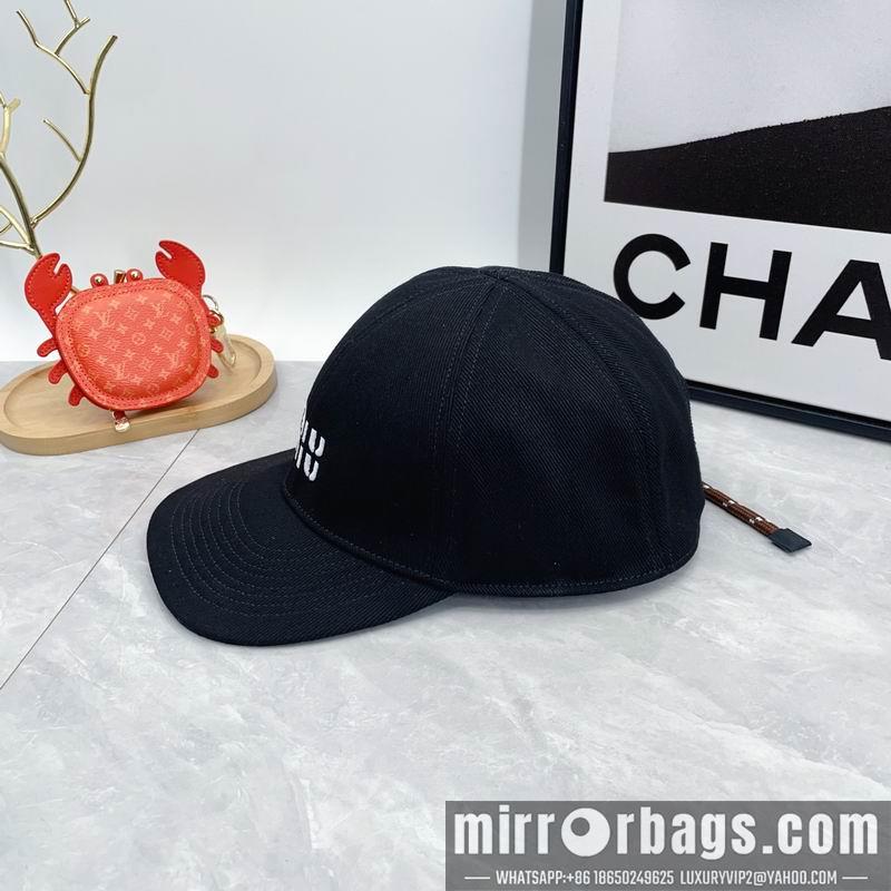 Miumiu Hat dx02