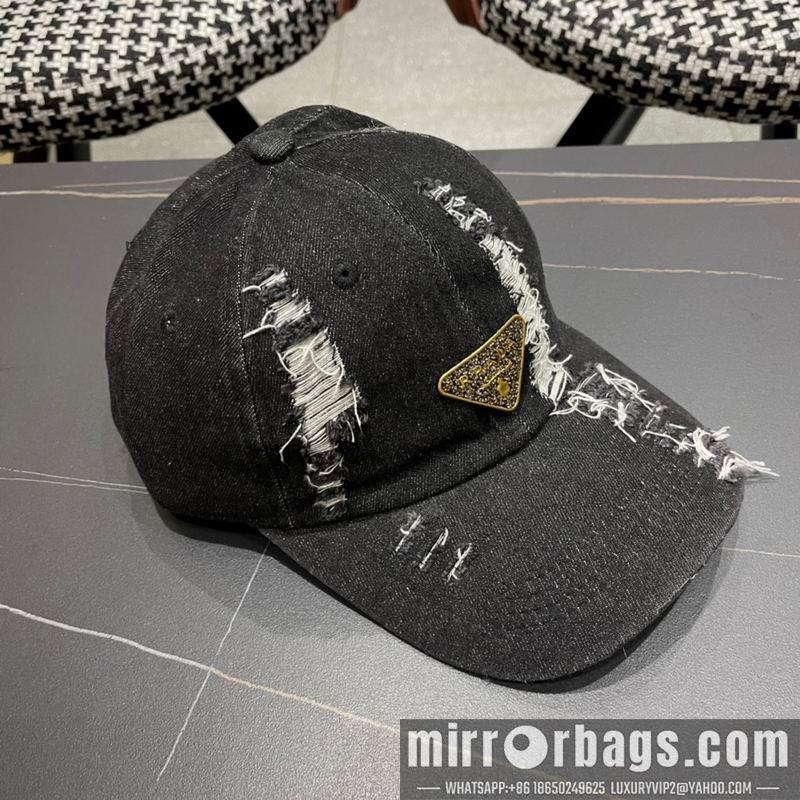 Prada Hat 042701