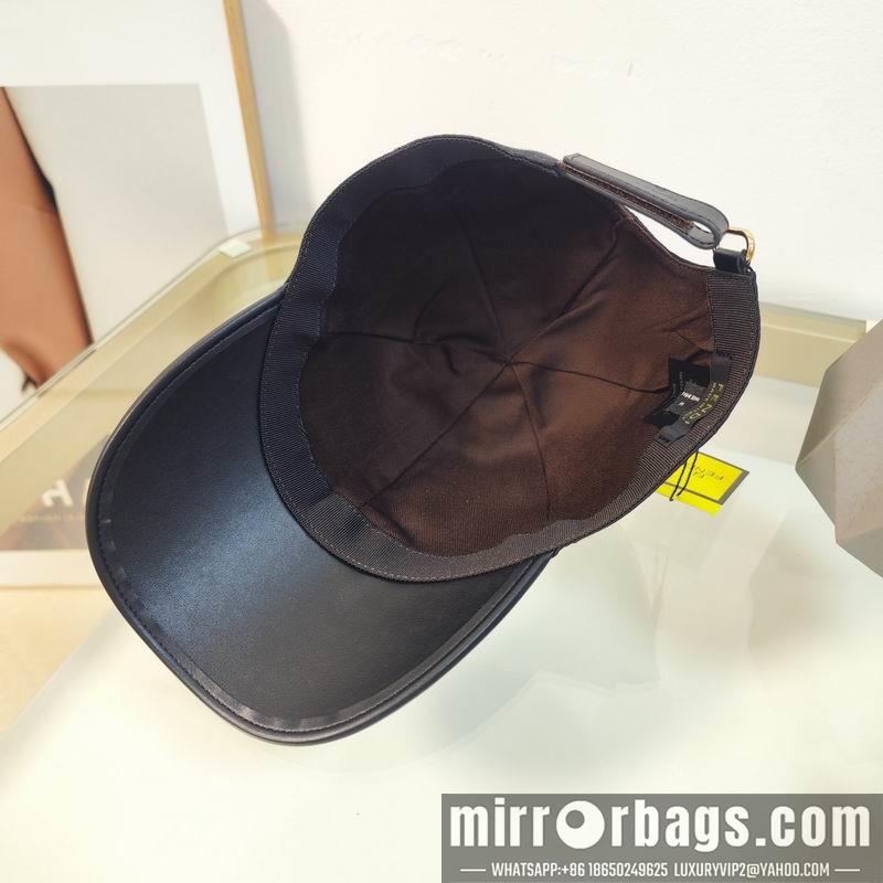 Fendi Hat dx70