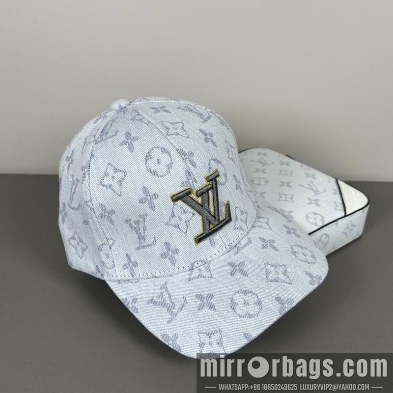 LV Hat dx61