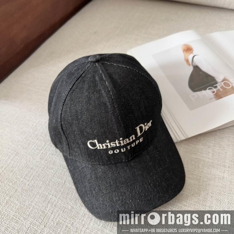 Dior Hat dx10