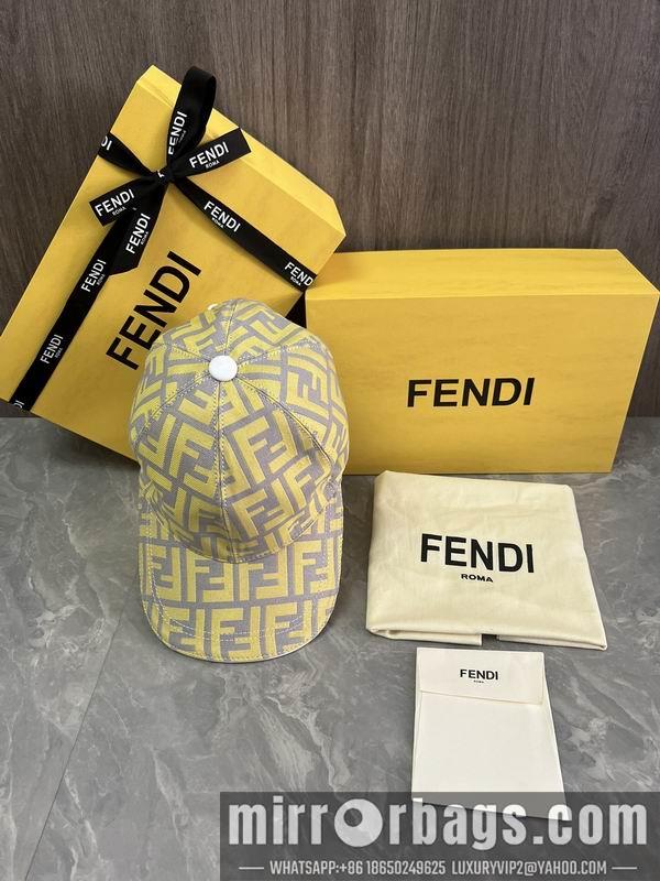 Fendi Hat dx53
