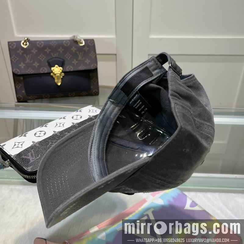 Prada Hat dx33