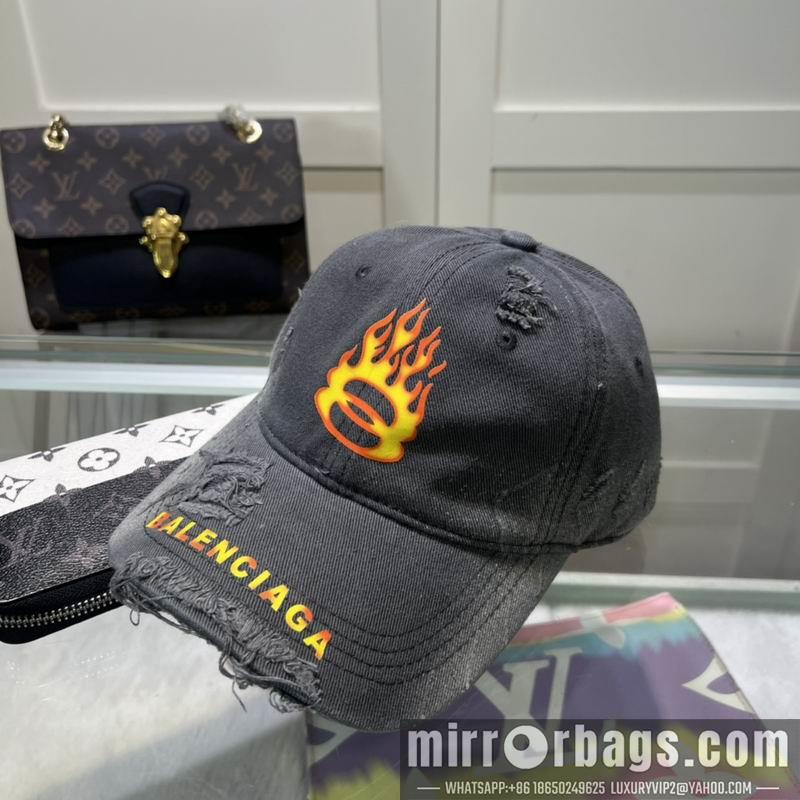 Balenciaga Hat dx84
