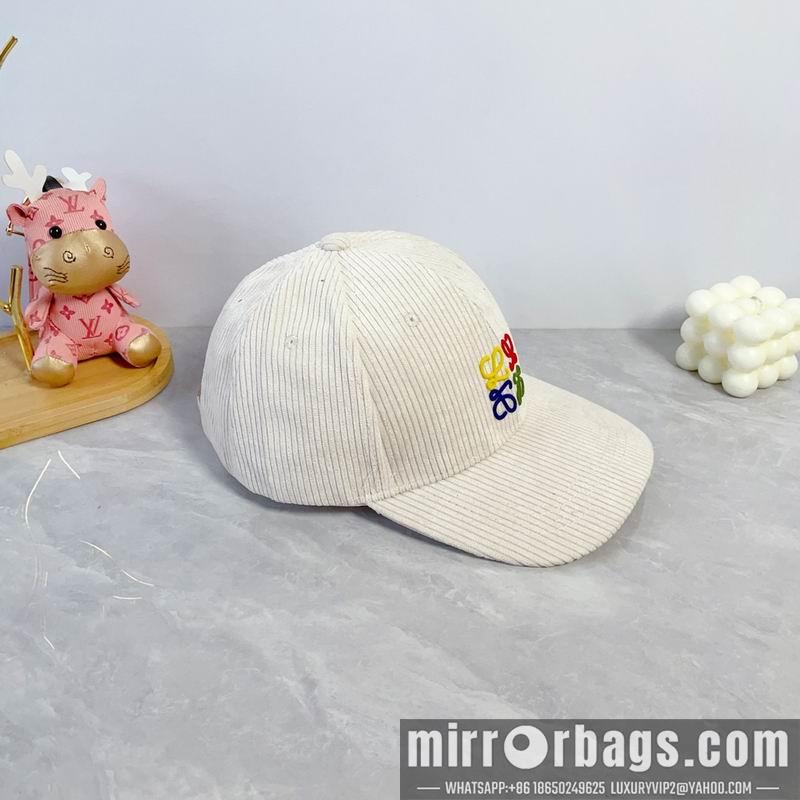 Loewe Hat dx15