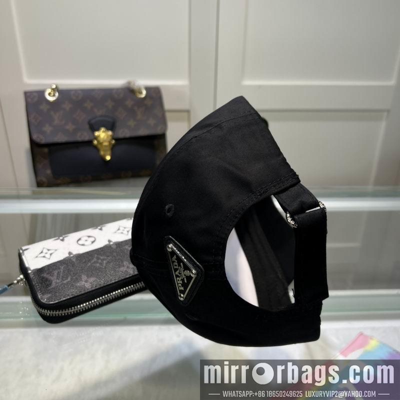 Prada Hat 071303