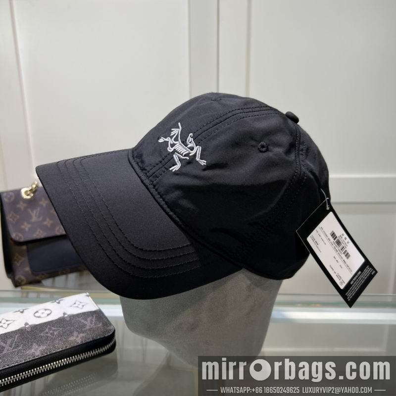 Arcteryx Hat dx08