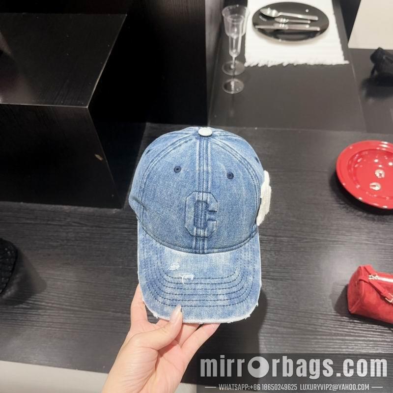 Celine Hat 083001