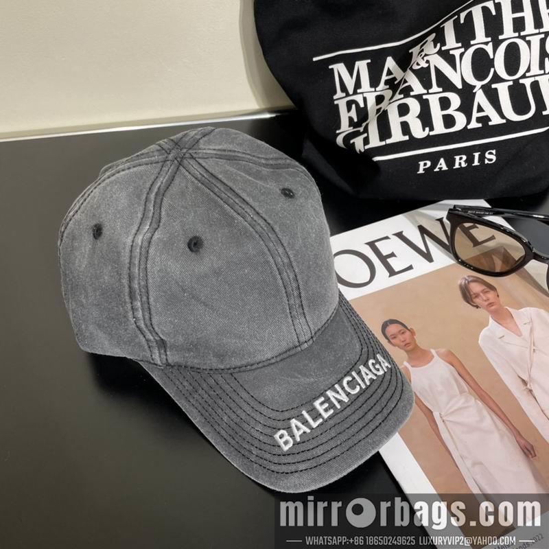 Balenciaga Hat 042601